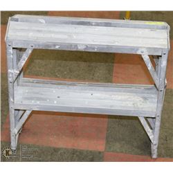 PROLITE 2' STEP LADDER 225LBS