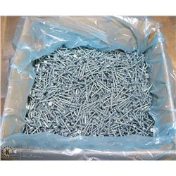 CASE WITH 5000 8X1-3 1/8  LOW PROFILE TRUSS SCREWS