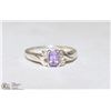 Image 1 : LADIES ESTATE STERLING SILVER RING WITH PURPLE