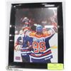 Image 1 : WAYNE GRETZKY OILERS PICTURE SIGNED PHOTO FRAMED