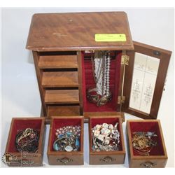 SOLID WOOD JEWELLERY BOX W/4 DRAWERS
