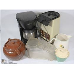 BOX WITH COFFEE MAKER, POPCORN MAKER AND MISC