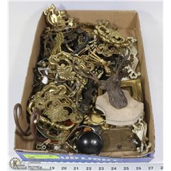 FLAT OF VINTAGE HARDWARE