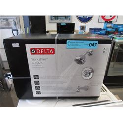 New Delta Yorkshire Bathtub Shower Set