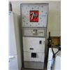 Image 1 : 1960 Vendolator 7-Up Coin Operated Machine