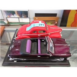 2 Scale Model Die-Cast Cars - 1:18 Scale