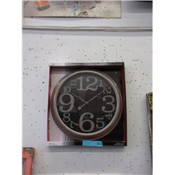 New 15  Wall Clock with Glass Lens