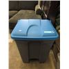 Image 1 : New Probbeax Plastic Step Garbage Can