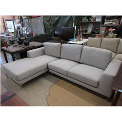 New Stylus 103" Upholstered Sectional with Chaise