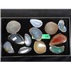 Image 1 : 12 Thin Agate Slices