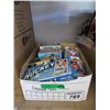 Image 1 : Box of Assorted Hockey Trading Cards