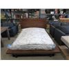 Image 1 : New LH Imports Century Queen Bed - Walnut