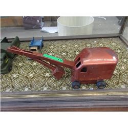 1940/1950s Stucto Excavator/ Scoop Truck