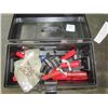 Image 1 : Air conditioning tools