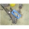 Image 1 : Tire blocks, 5th wheel checker/pin,etc