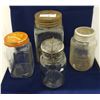 Image 1 : VINTAGE JARS