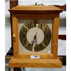 OAK CASED MANTLE CLOCK