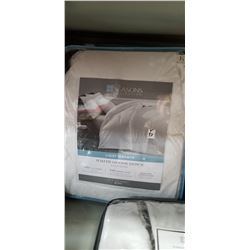 King White Goose Down Comforter