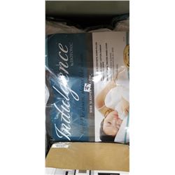 Side Sleeper Pillow Damask Down Fill