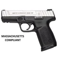 SMITH AND WESSON SD40VE 40 S& W MASSACHUSETTS COMPLIANT