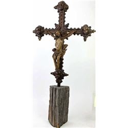 16th-17th century Crucifix with Jesus