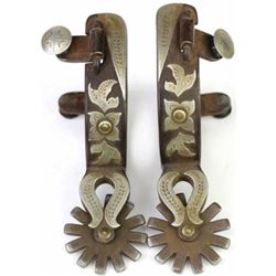 Double mounted spurs