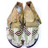 Image 1 : C. 1890's fully beaded Sioux mocassins
