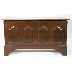 Victorian oak four panelled coffer with arch shaped panels, 40cm wide, 84cm high