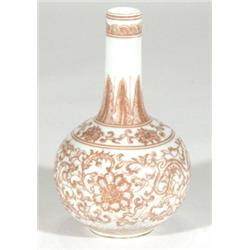 Chinese porcelain bottle vase, hand painted in reds with a band of stylised flowers, six figure char