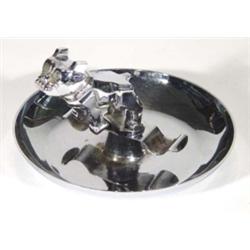 Chrome Art Deco Mack bulldog mascot on a chrome ashtray base, 18cm diameter