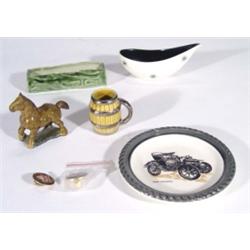 Group of Wade items including a shire horse, 'Samba' patterned vase, car design dish, two collector'