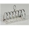 Image 1 : Silver six slice toastrack, Birmingham, 1939, 10cm in length