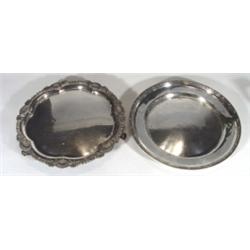 Victorian silver plated salver and a goldsmith's and silversmith's plated tray, 32cm diameter