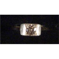 18ct gold and diamond ring