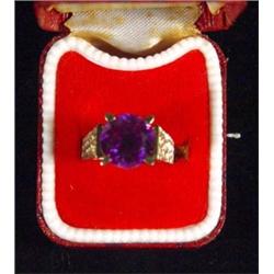 9ct gold purple stone ring
