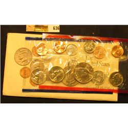 1992 P & D U.S. Mint Set. Original as issued. Issued at $7.00