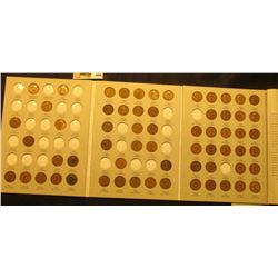 1909-40 Partial Set of U.S. Lincoln Cents in a Harris coin folder. Includes 1909 P VDB, 1909 P, 11P,