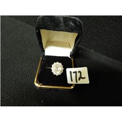LADIES STERLING SILVER CUB.ZIRCONIAN CIRCLE STONE AROUND SUB.ZIRCONIAN STONE SIZE 6