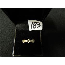 925 STERRLING LADYS RING CLEAR STONE