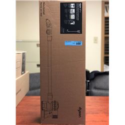 DYSON VACUUM