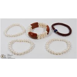 11) LOT OF 5 GEMSTONE BRACELETS