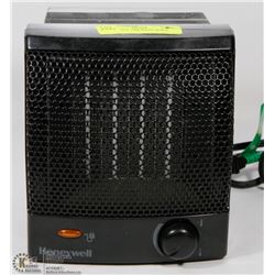 HONEYWELL 1500 WATT SPACE HEATER
