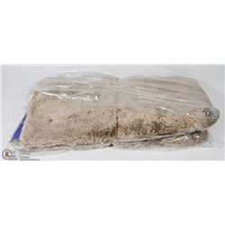 PAIR OF NEW CAMBRIDGE BATHROOM RUGS