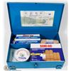 Image 1 : METAL WALL MOUNTABLE FIRST AID KIT