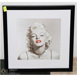MARILYN MONROE WALL ART