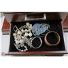 Image 5 : LARGE BROWN JEWELRY BOX W ESTATE JEWELRY INCL