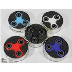 LOT OF 5 JITTERSPIN SPINNERS WITH TIN CASES