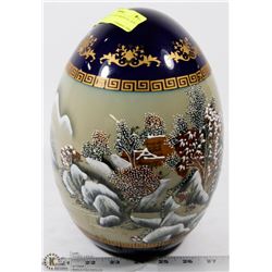 10 INCH PORCELAIN ORIENTAL EGG ORNAMENT