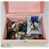 Image 1 : LOT OF 23 LADIES WRISTWATCHES