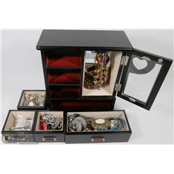 JEWELRY BOX WITH JEWELRY CONTENTS